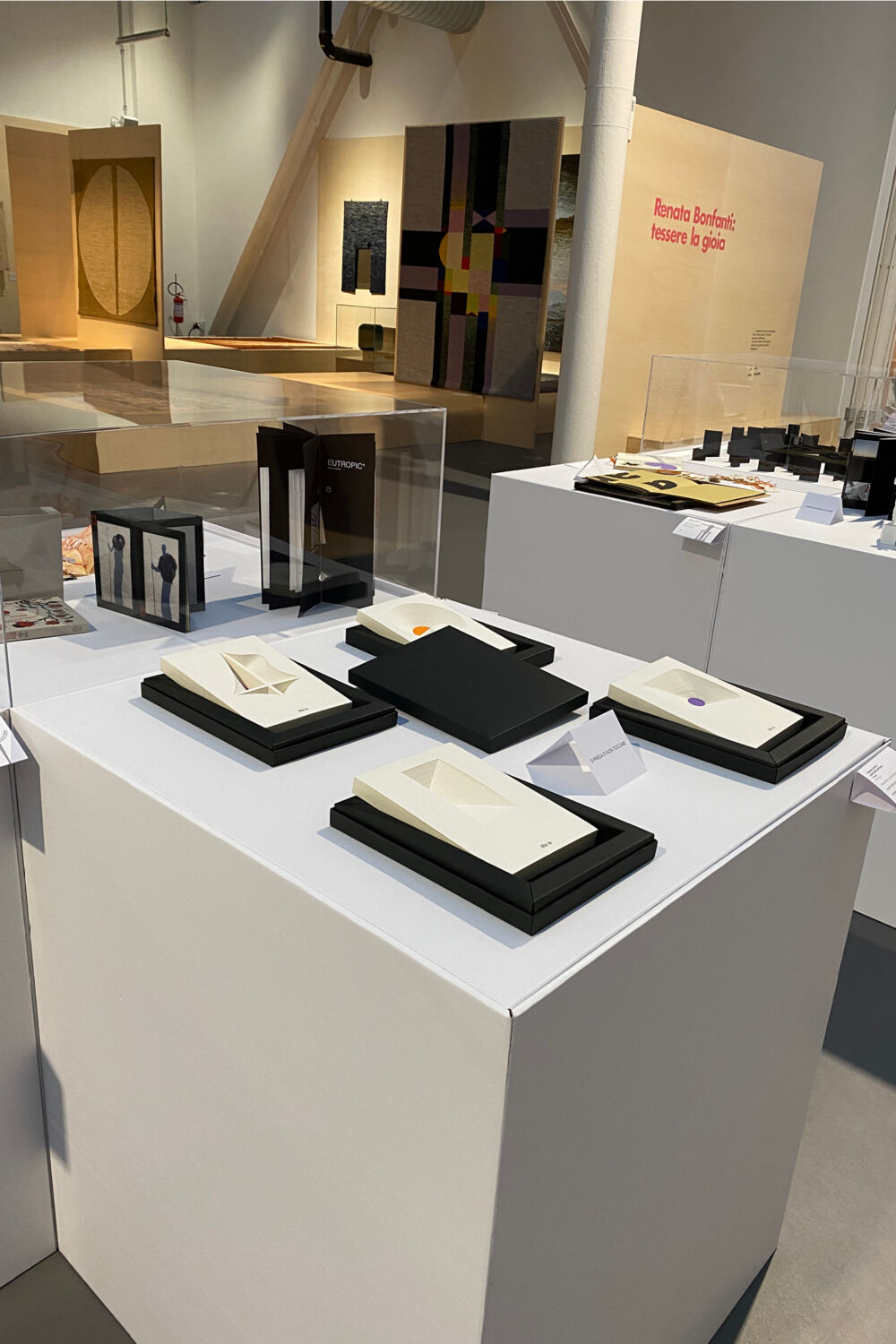 Artemia ADI Design Museum mostra Oggetto Libro