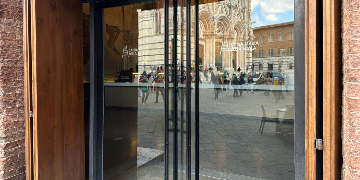 Tommaso Gentile Mostra Oggetto Libro Museo Santa Maria della Scala Siena